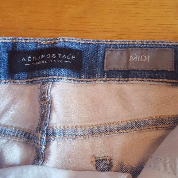 Aeropostale Shorts Size 2 - Picture 4 of 6